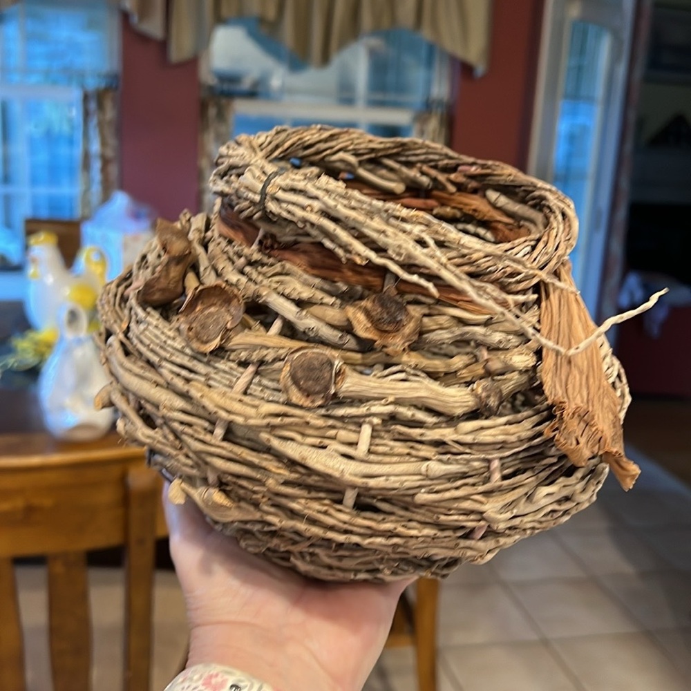 Hand Woven Palm Fiber Art Nest Basket - Picture 11 of 11